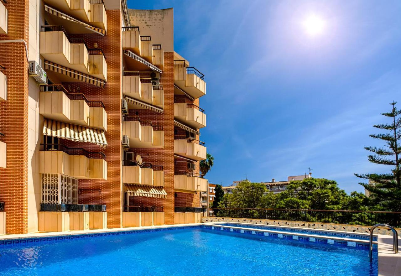 Holiday Penthouse Jardin Торевиеха Екстериор снимка