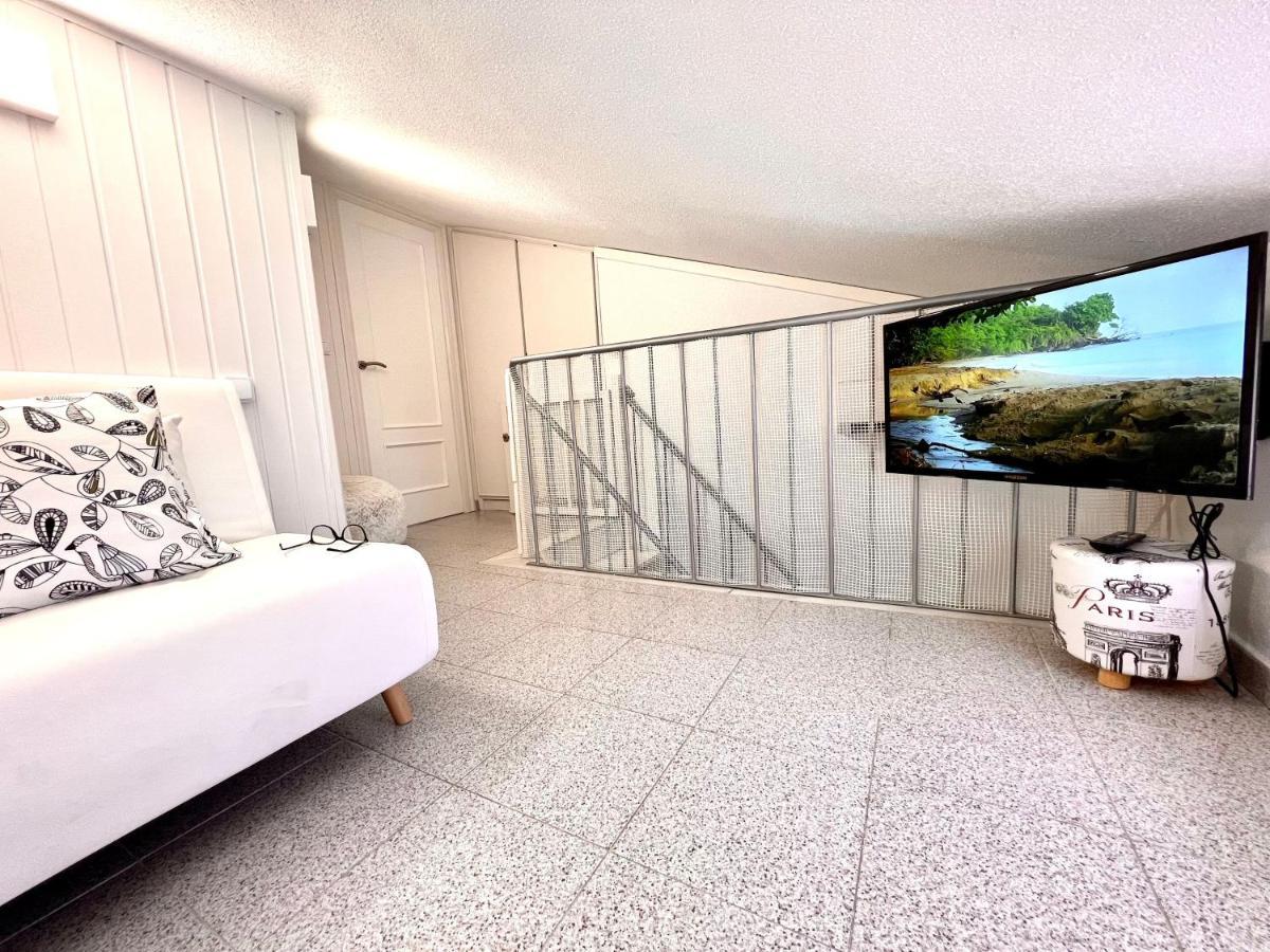 Holiday Penthouse Jardin Торевиеха Екстериор снимка