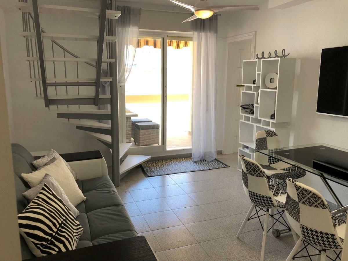 Holiday Penthouse Jardin Торевиеха Екстериор снимка